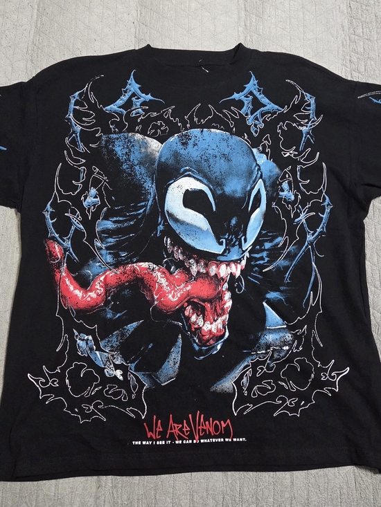 Marvel Other - Marvel Black Venom Graphic Tee with Blue and Red Print